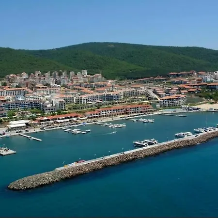 Flat near the sea * Sveti Vlas